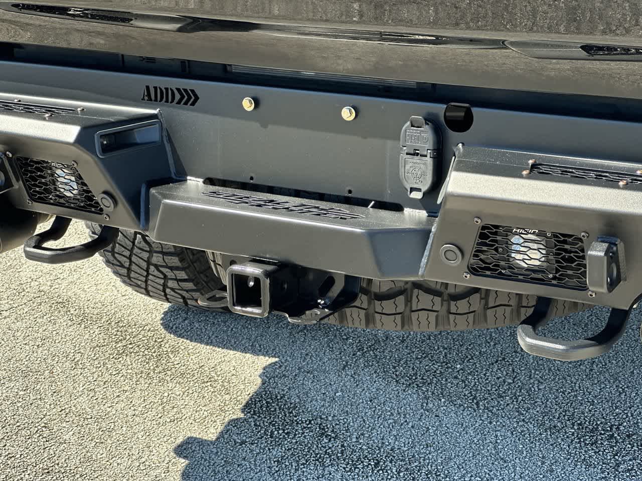 RAM 1500 TRX Crew Cab 4x4 de 2022 con caja de 5'7'
