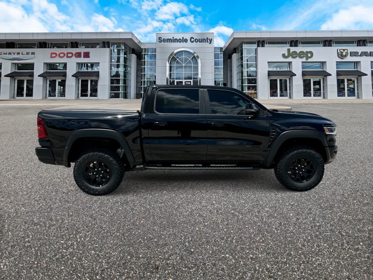 2026 RAM Ram 1500 RAM 1500 RHO CREW CAB 4X4 5'7' BOX