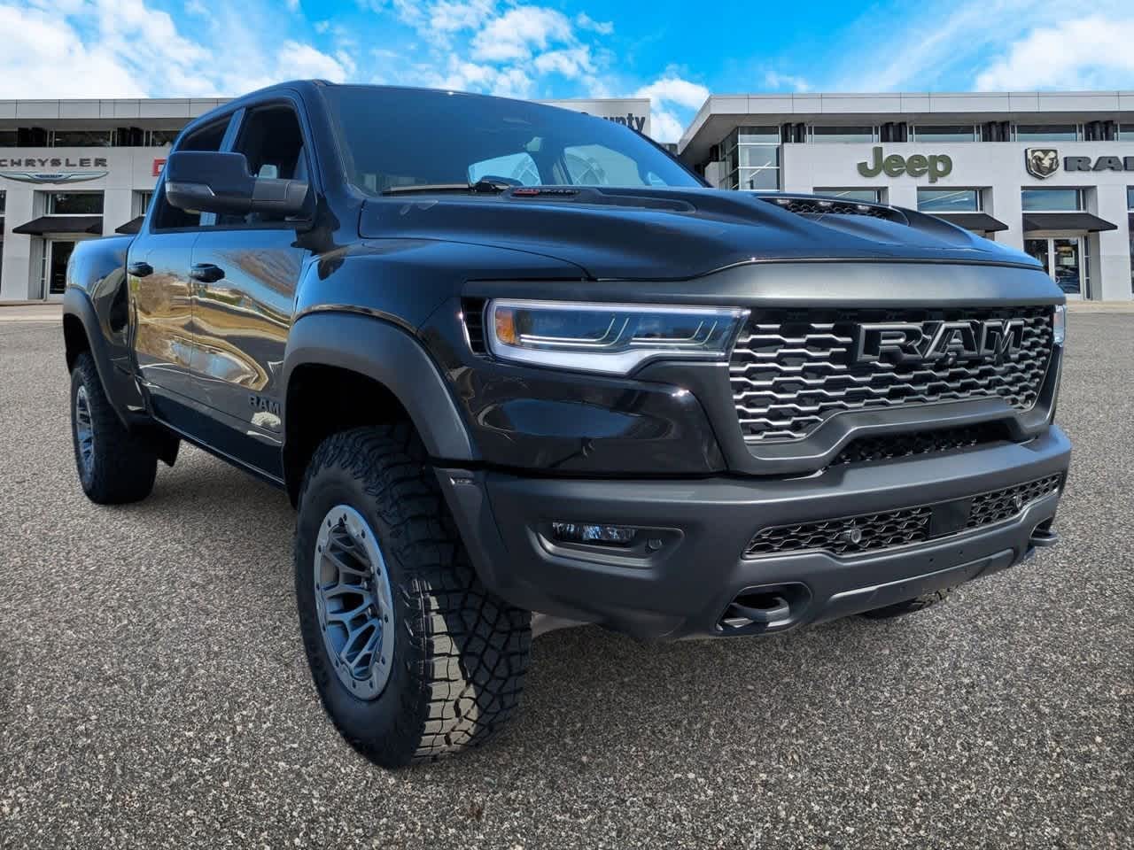 2026 RAM Ram 1500 RAM 1500 RHO CREW CAB 4X4 5'7' BOX