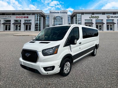 Ford Transit-350 de 2025, furgoneta de pasajeros XLT