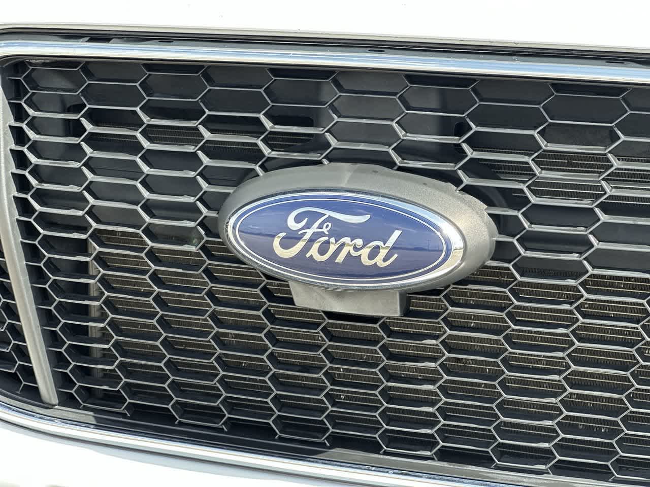 Ford Transit-350 de 2025, furgoneta de pasajeros XLT