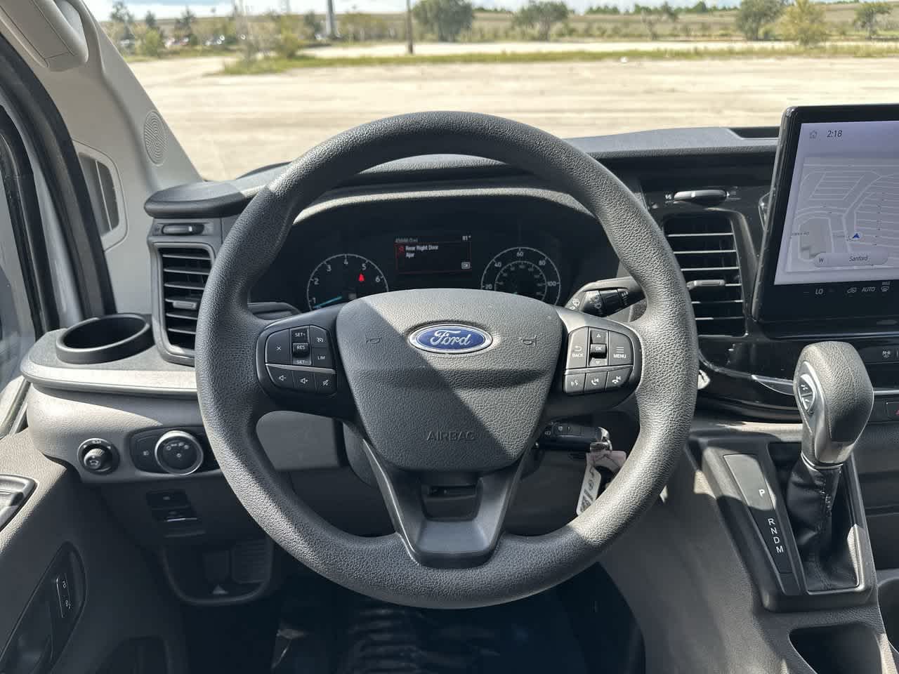 Ford Transit-350 de 2025, furgoneta de pasajeros XLT