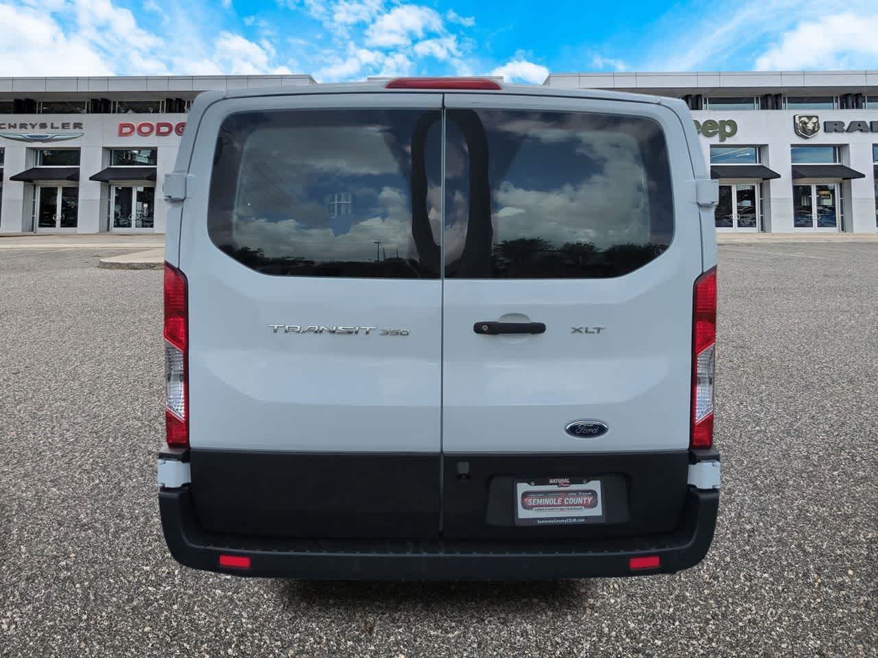 Ford Transit-350 Passenger Van XLT 2023