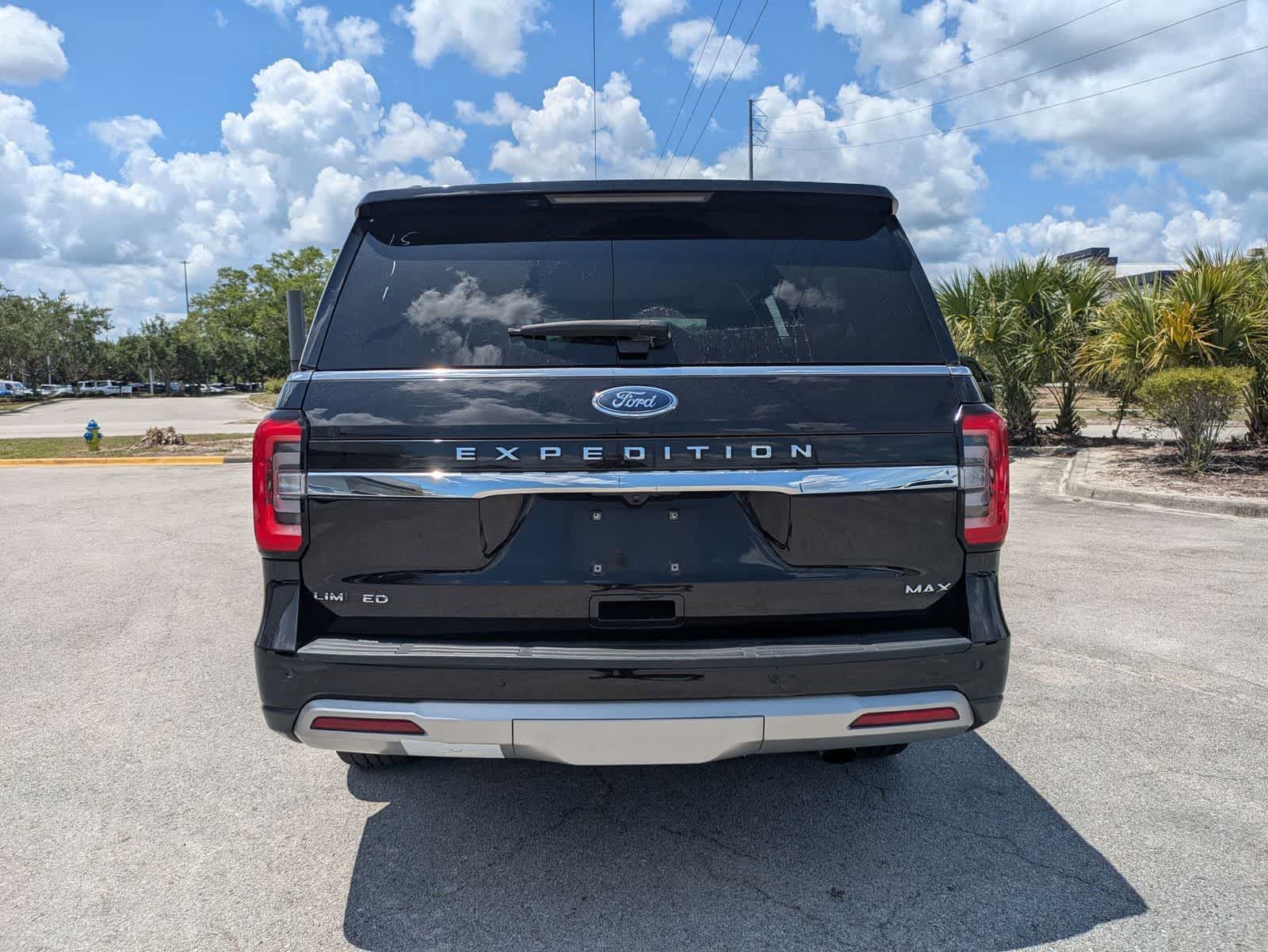 Ford Expedition Limited MAX 2024