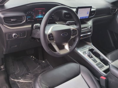 Ford Explorer XLT 2023