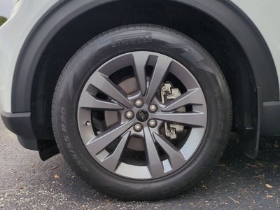 Ford Explorer XLT 2023