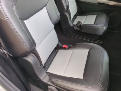 Ford Explorer XLT 2023