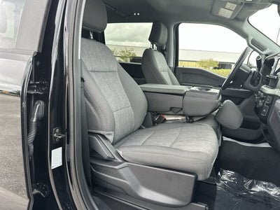Ford F-250 XL 2024