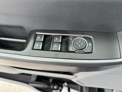 Ford F-250 XL 2024