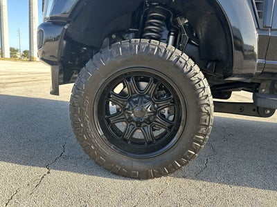 Ford F-250 LARIAT 2023