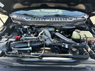 Ford F-250 LARIAT 2023