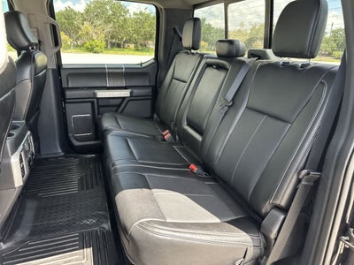 Ford F-250 LARIAT 2020