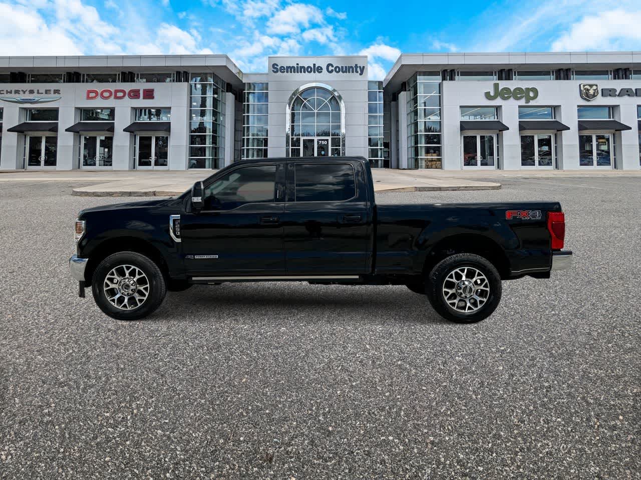 Ford F-250 LARIAT 2020