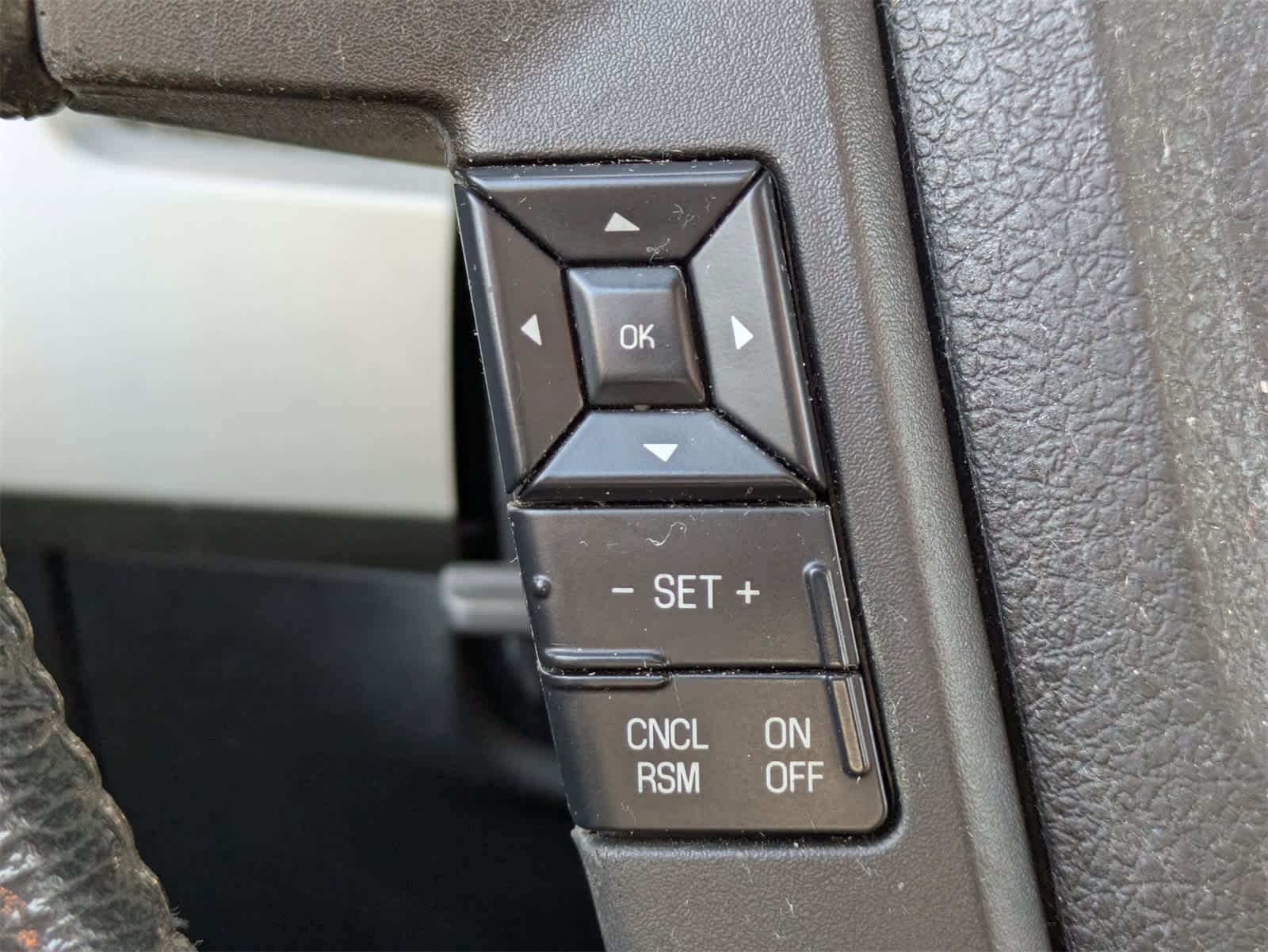 Ford F-150 LARIAT 2013