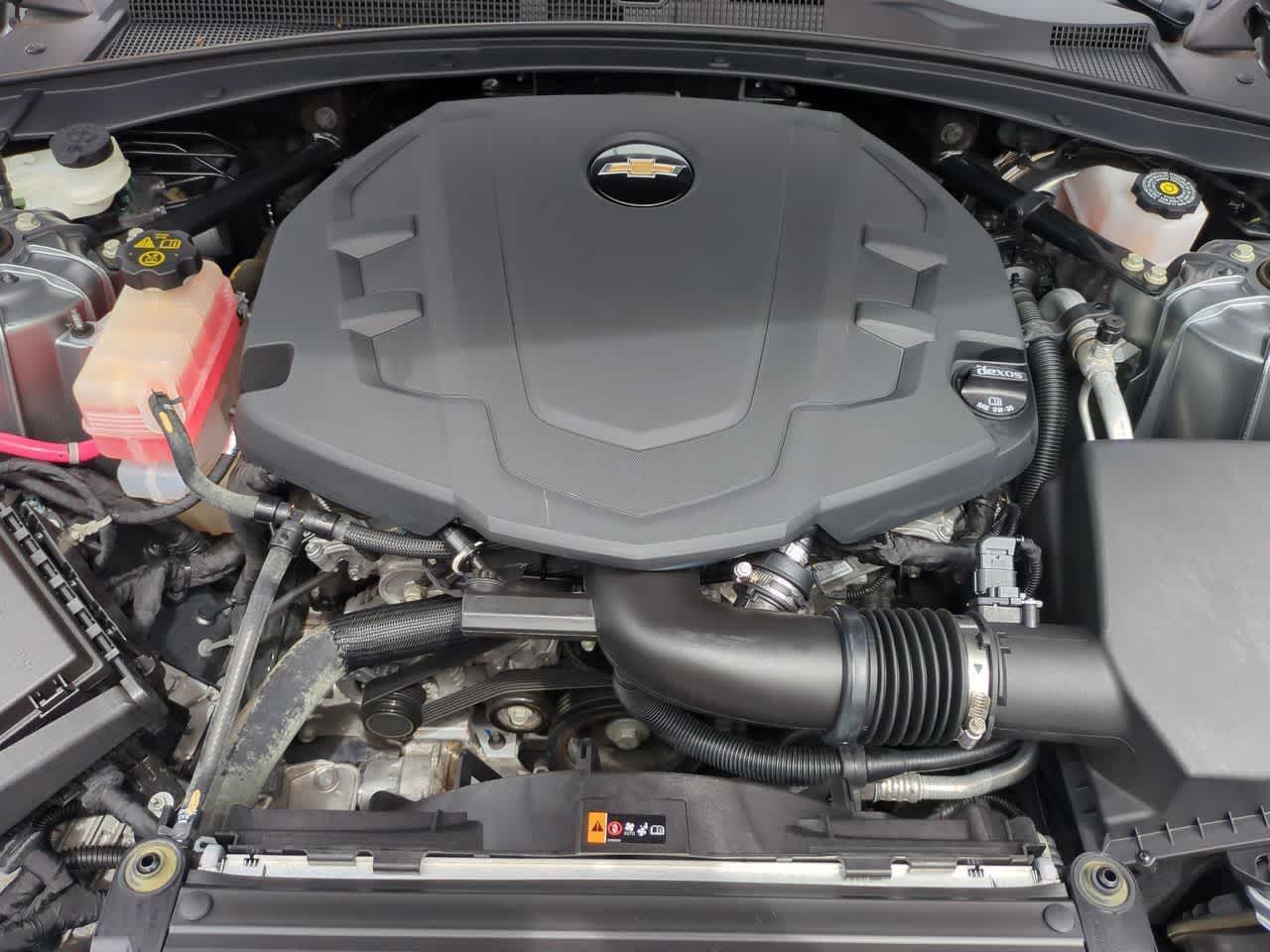 Chevrolet Camaro Coupé 2LT con tracción trasera, 2023