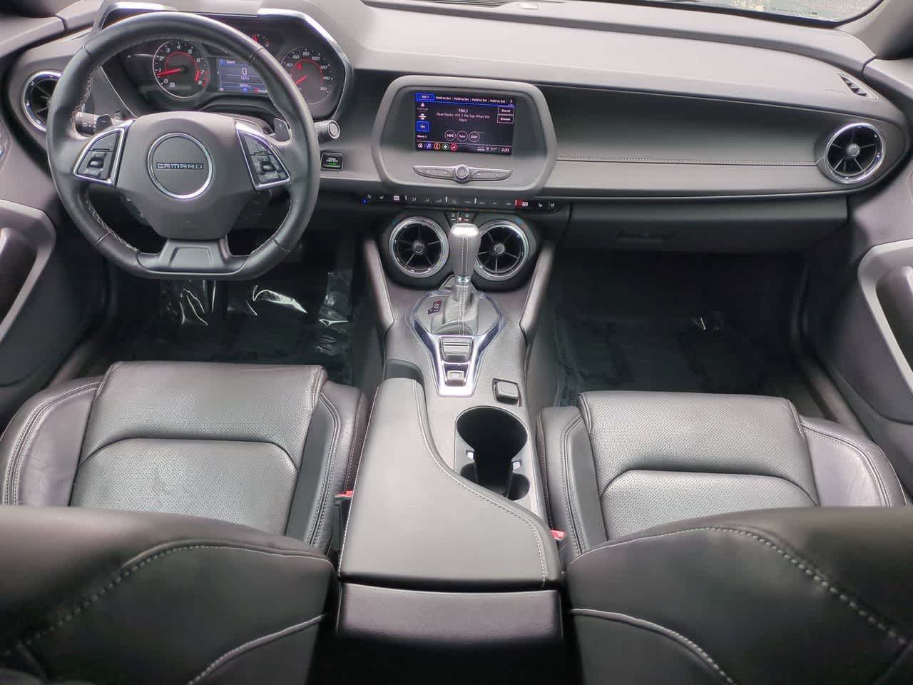 Chevrolet Camaro Coupé 2LT con tracción trasera, 2023