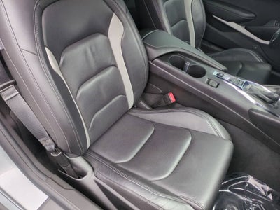 Chevrolet Camaro Coupé 2LT con tracción trasera, 2023