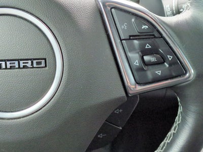 Chevrolet Camaro Coupé 2LT con tracción trasera, 2023