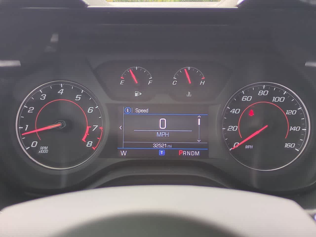 Chevrolet Camaro Coupé 2LT con tracción trasera, 2023