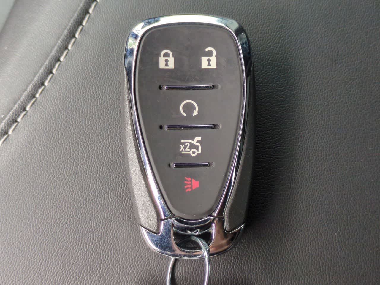 Chevrolet Camaro Coupé 2LT con tracción trasera, 2023