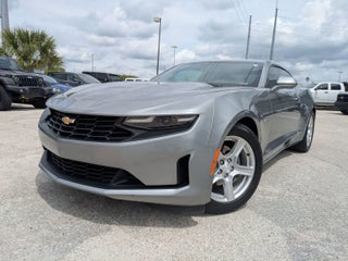 Chevrolet Camaro Coupé 2LT con tracción trasera, 2023