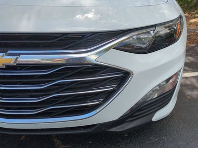 Chevrolet Malibu 1LT con tracción delantera, 2024