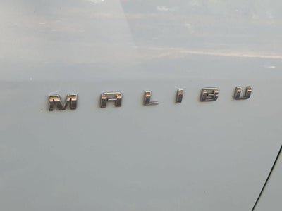 Chevrolet Malibu 1LT con tracción delantera, 2024