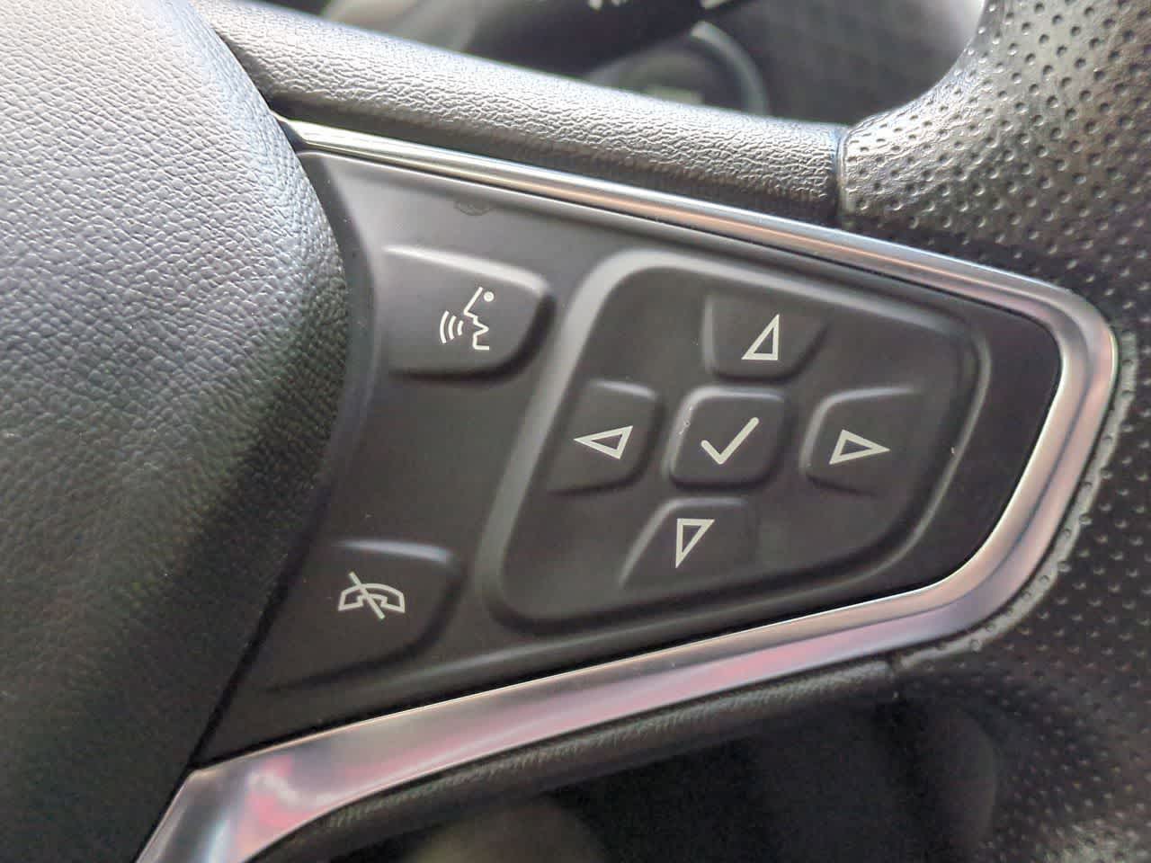 Chevrolet Malibu 1LT con tracción delantera, 2024