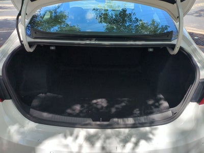 Chevrolet Malibu 1LT con tracción delantera, 2024