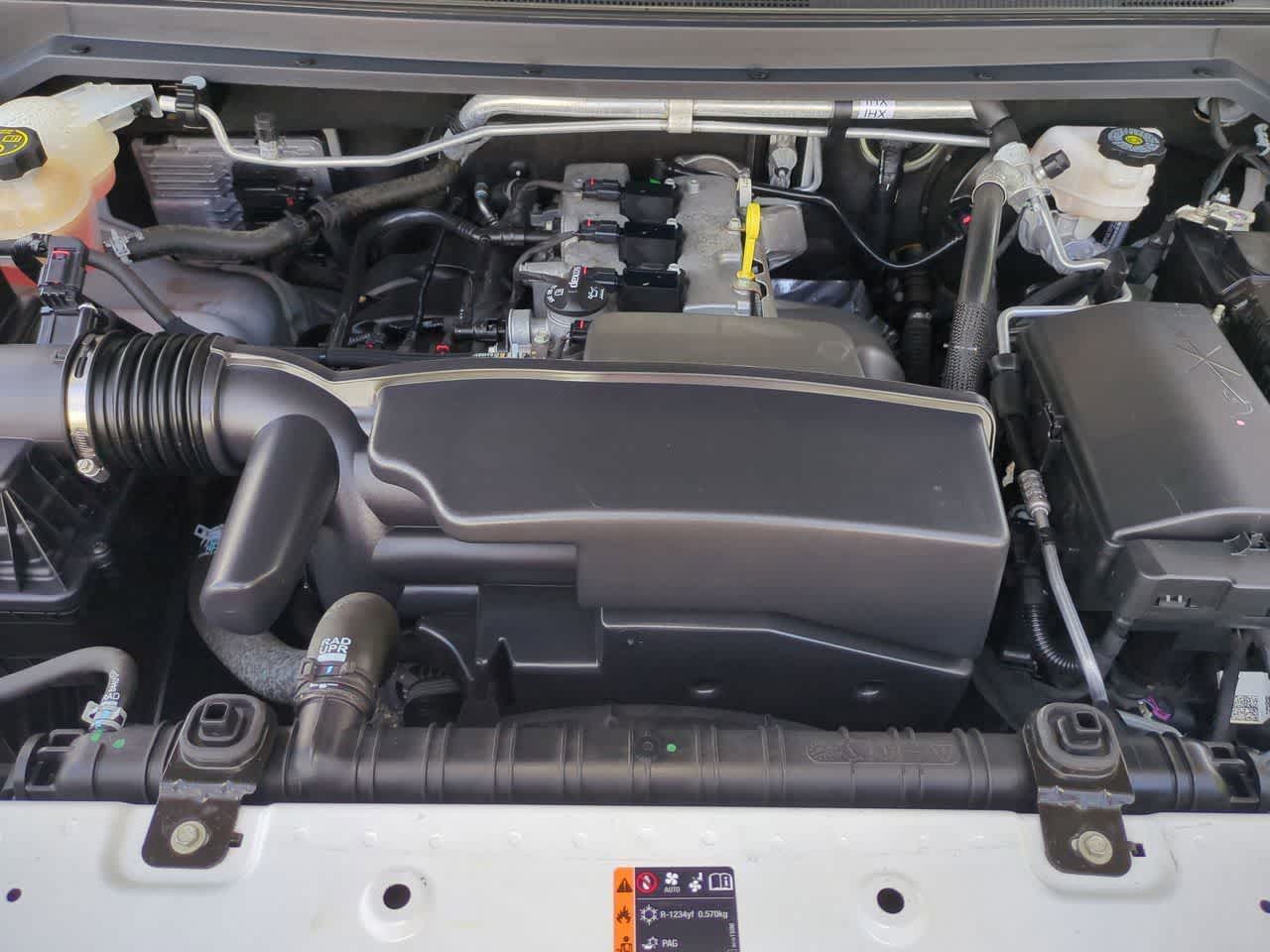 Chevrolet Colorado 2022, tracción 2WD, cabina extendida, caja larga, versión LT