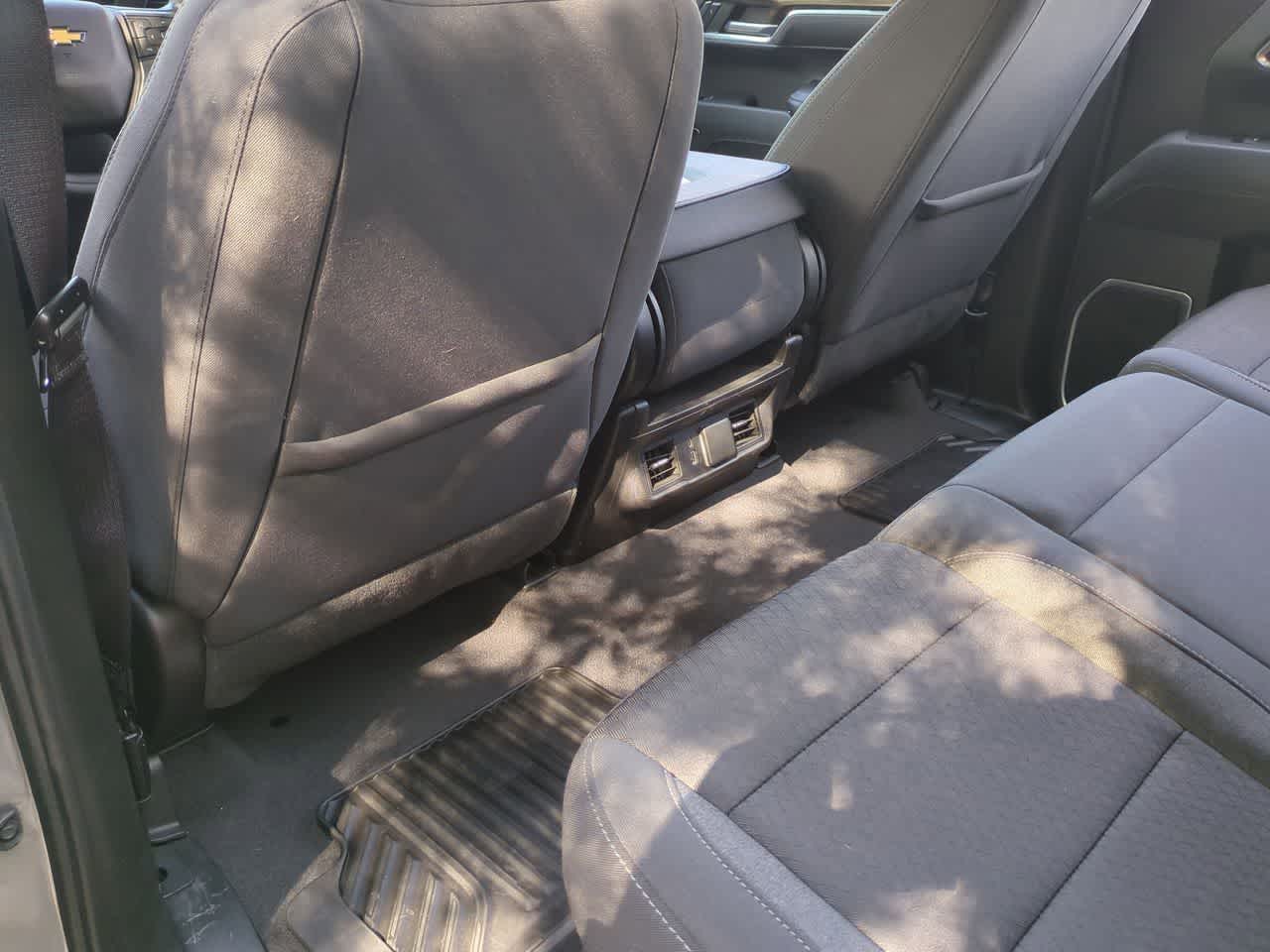 Chevrolet Silverado 1500 4WD Crew Cab Short Bed LT con 2FL, 2024