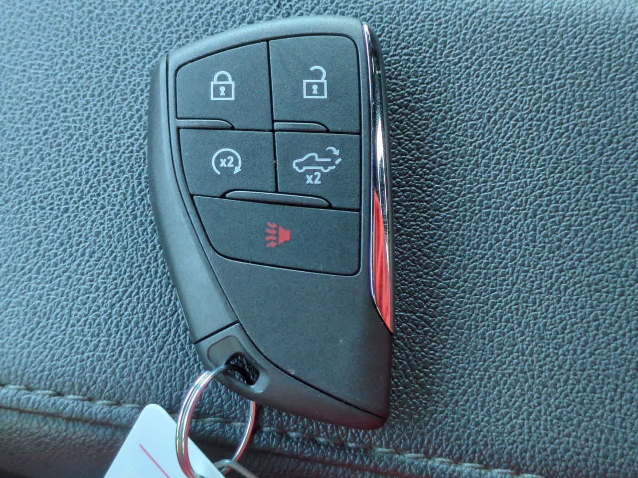 Chevrolet Silverado 1500 4WD Crew Cab Short Bed LT con 2FL, 2024