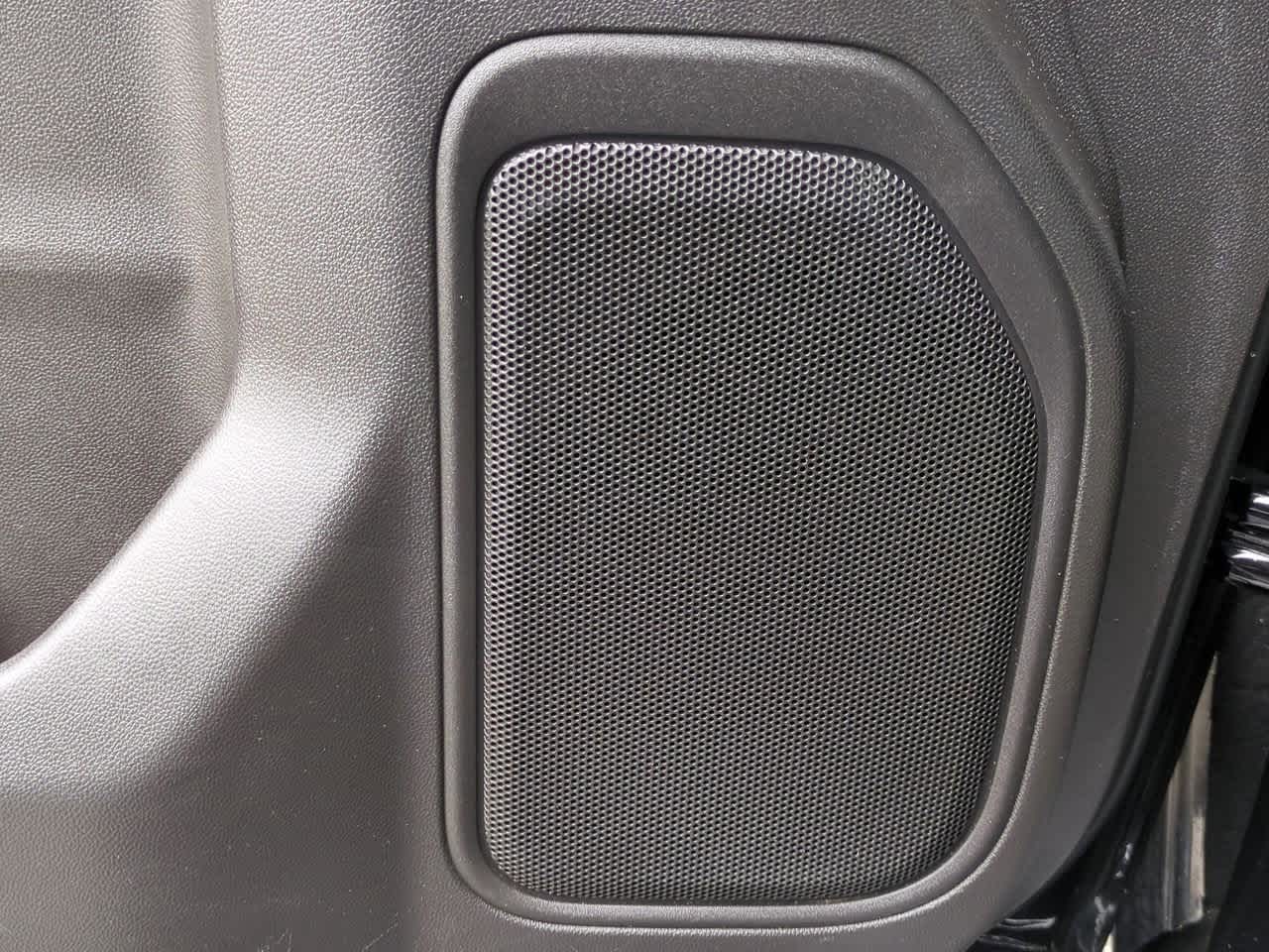 2022 Chevrolet Silverado 1500 LTD 2WD Crew Cab Short Bed Custom