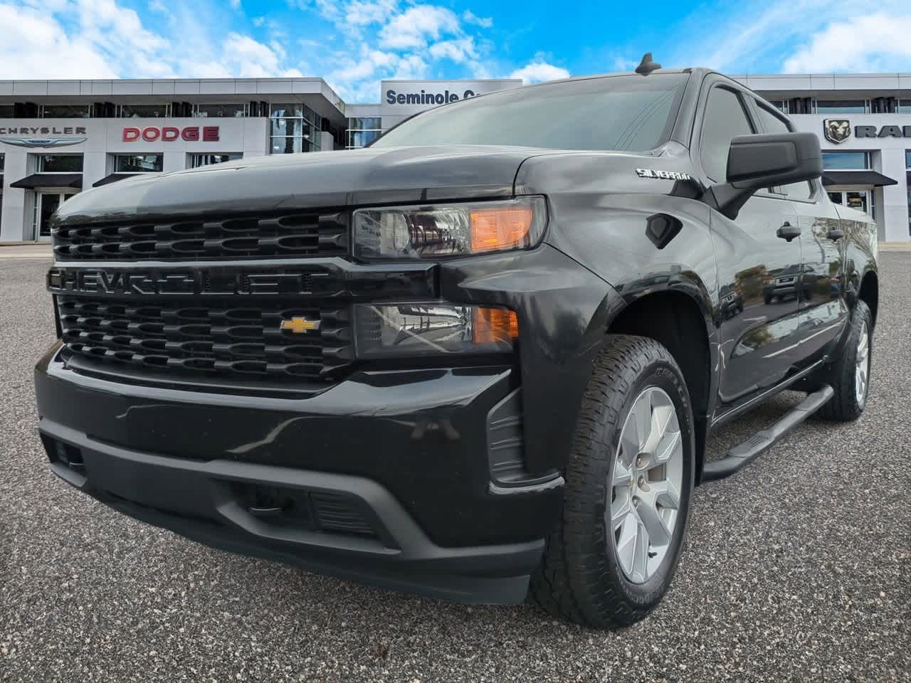 2022 Chevrolet Silverado 1500 LTD 2WD Crew Cab Short Bed Custom