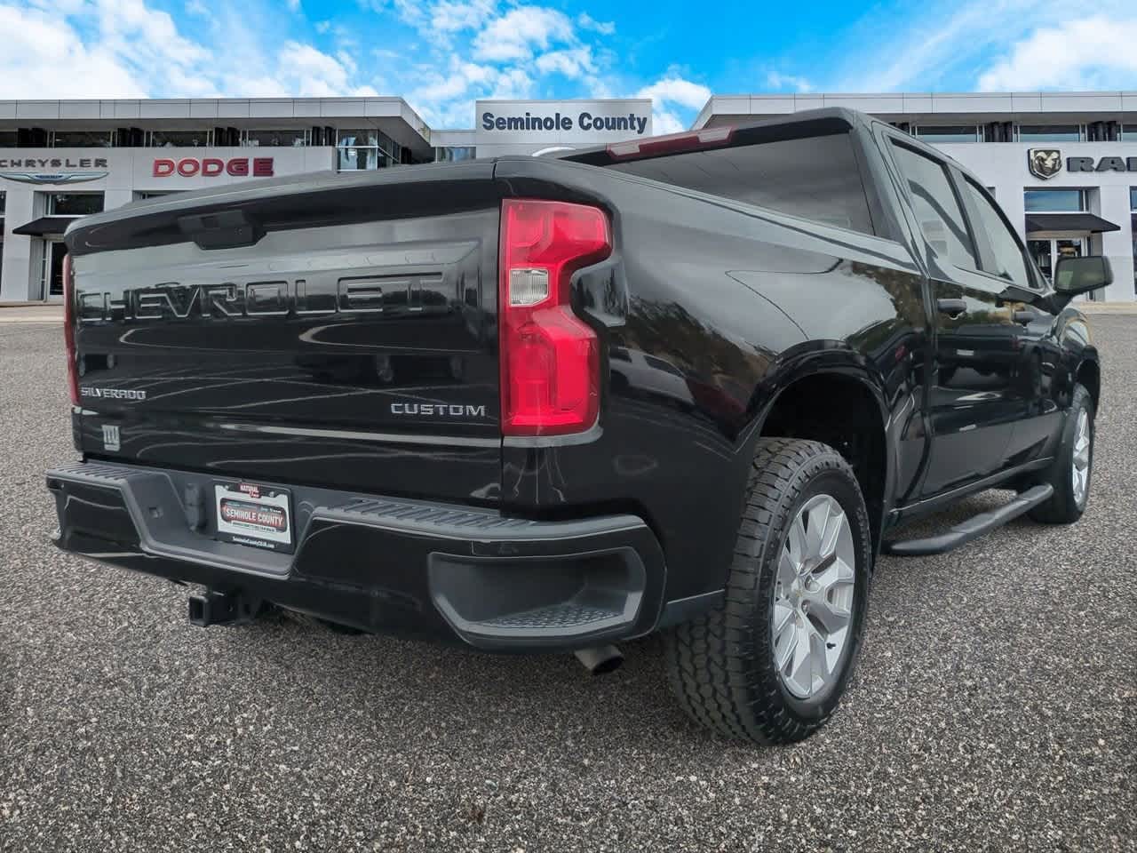 2022 Chevrolet Silverado 1500 LTD 2WD Crew Cab Short Bed Custom