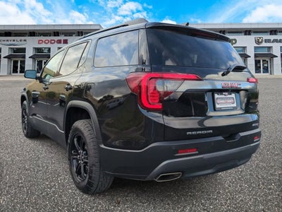 2023 GMC Acadia AWD AT4