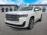 GMC Acadia Denali con tracción delantera (2022)