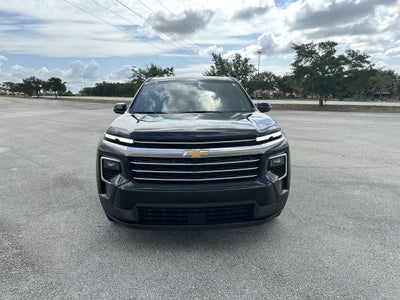 Chevrolet Traverse LT con tracción delantera, 2026