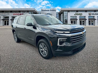Chevrolet Traverse LT con tracción delantera, 2026