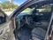 Chevrolet Traverse LT 2022 con tracción delantera y tapicería de tela