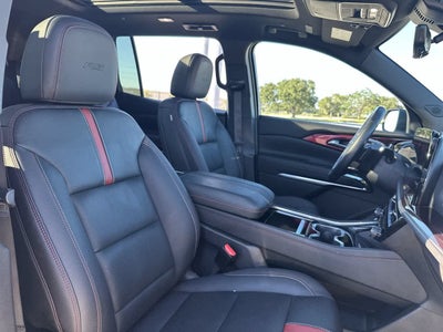 Chevrolet Traverse RS con tracción delantera, 2024