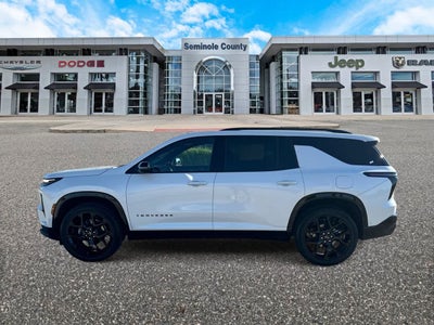 Chevrolet Traverse RS con tracción delantera, 2024