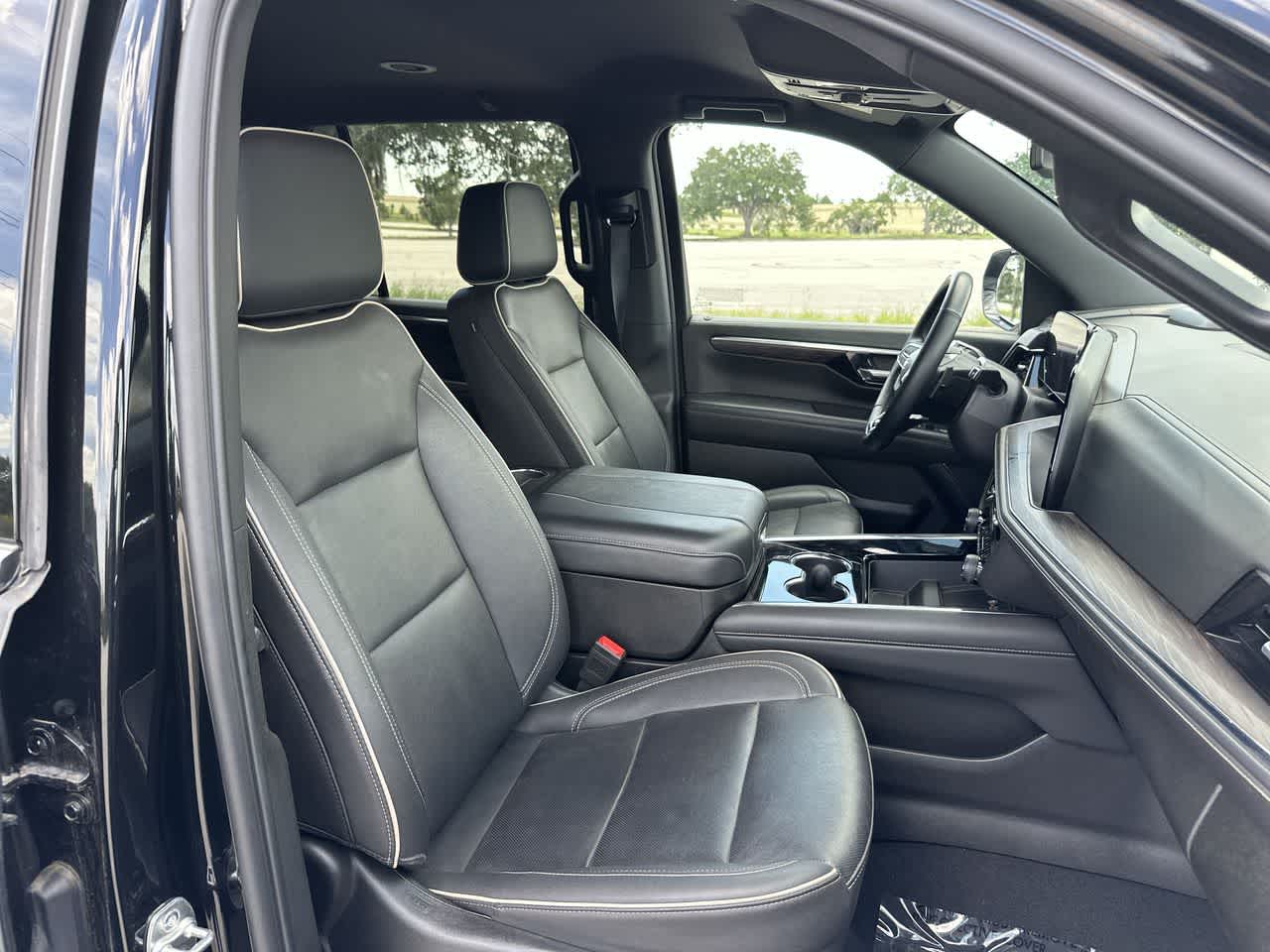 Chevrolet Tahoe 4WD Premier 2025