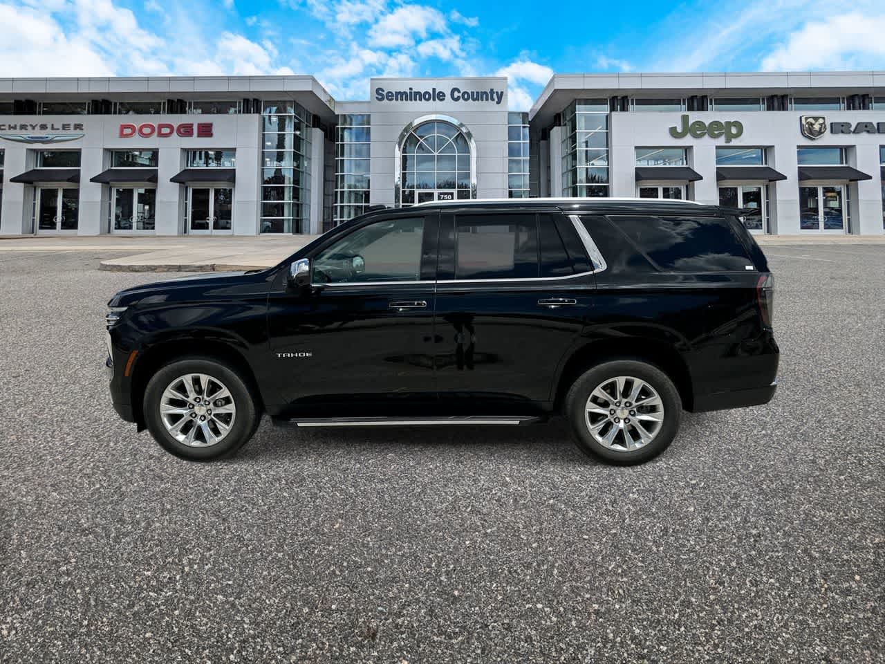 Chevrolet Tahoe 4WD Premier 2025