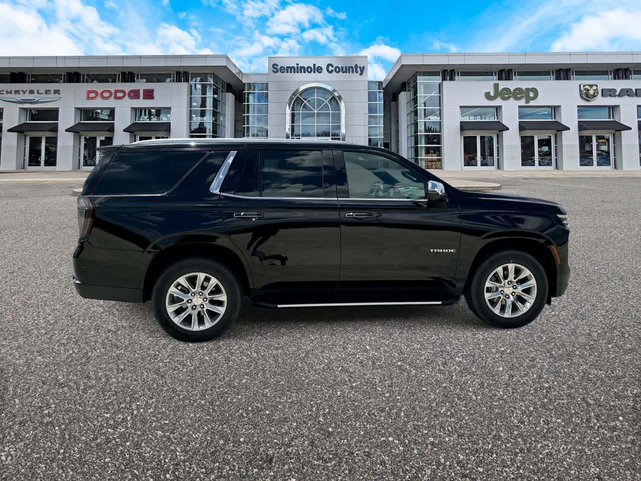 Chevrolet Tahoe 4WD Premier 2025