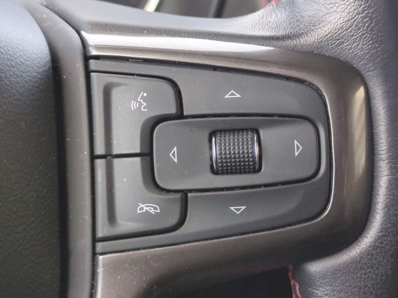 Chevrolet Suburban 2WD RST 2021