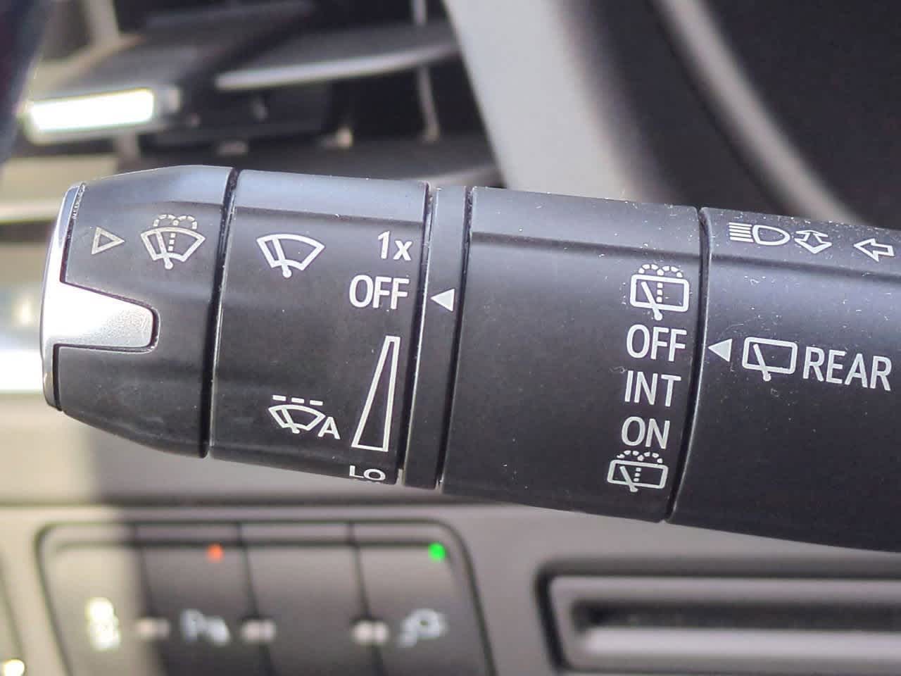 Chevrolet Suburban 2WD RST 2021