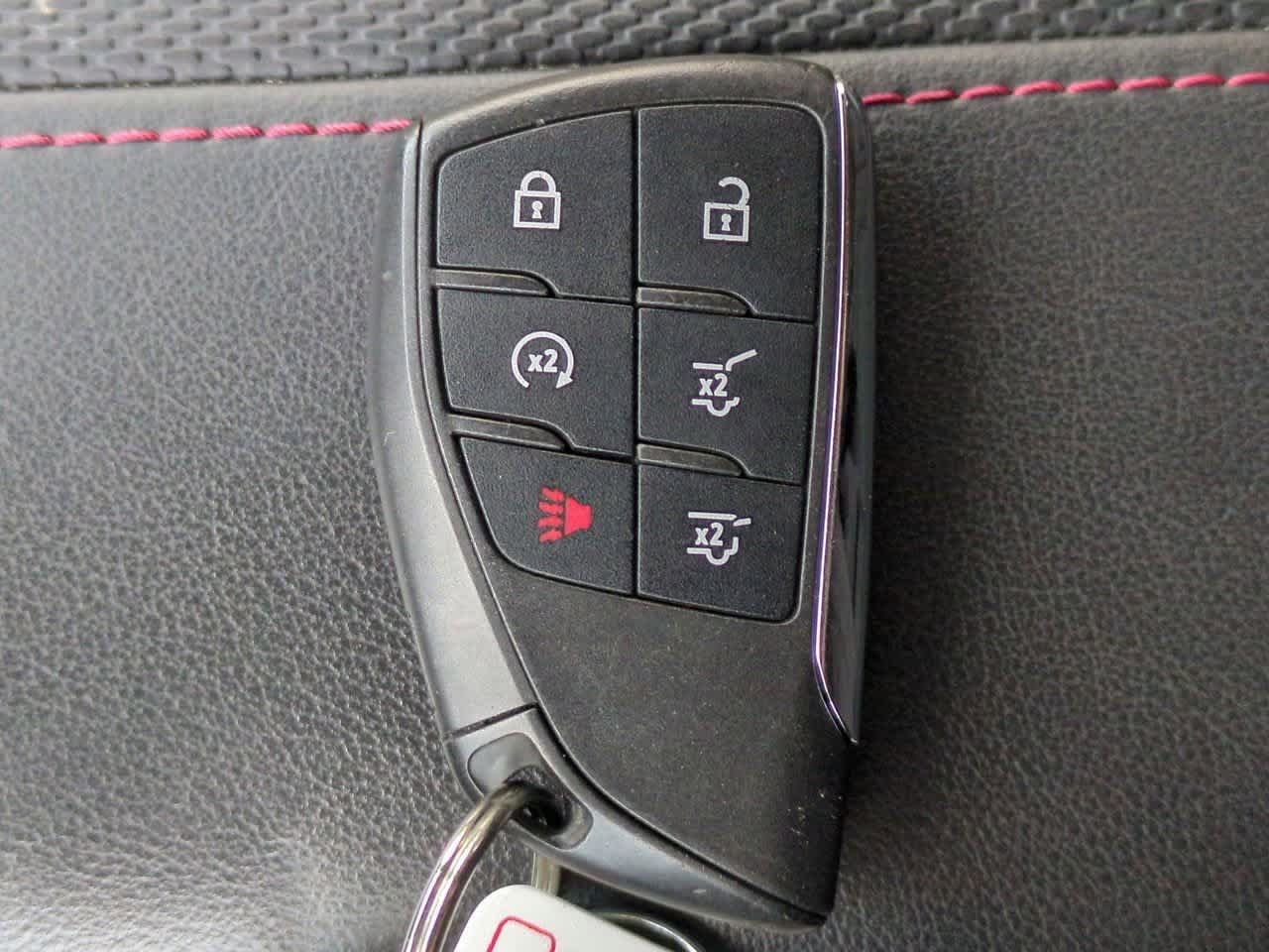 Chevrolet Suburban 2WD RST 2021