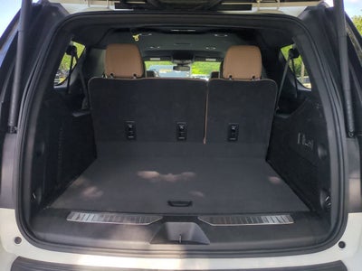 Chevrolet Suburban 2WD Premier 2024