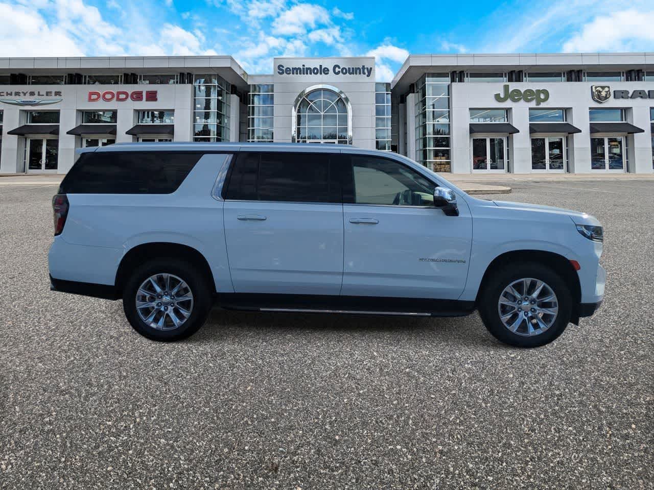 Chevrolet Suburban 2WD Premier 2024